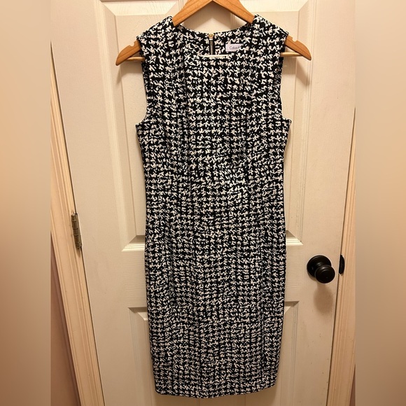 Calvin Klein Sz 6 Tank Dress w/ Black & White Print Detail - Picture 1 of 15